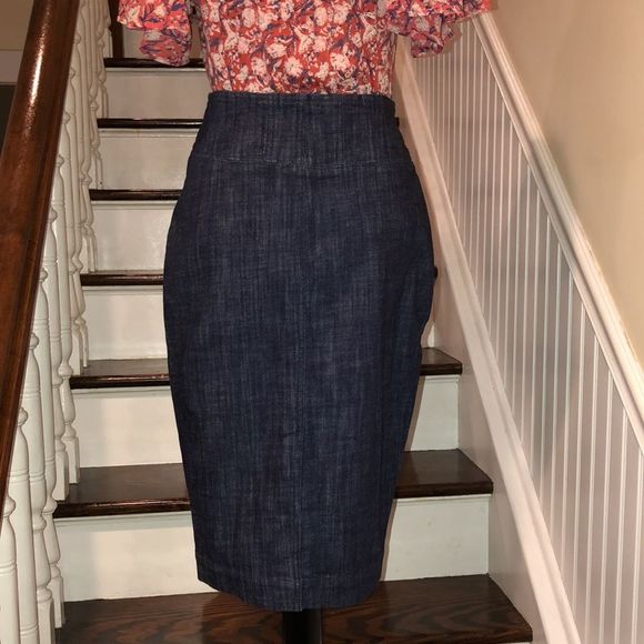 LONDON Women’s Denim Maxi Jean Long Skirt With Center Back Vent Pockets Sz 8 - Picture 11 of 15